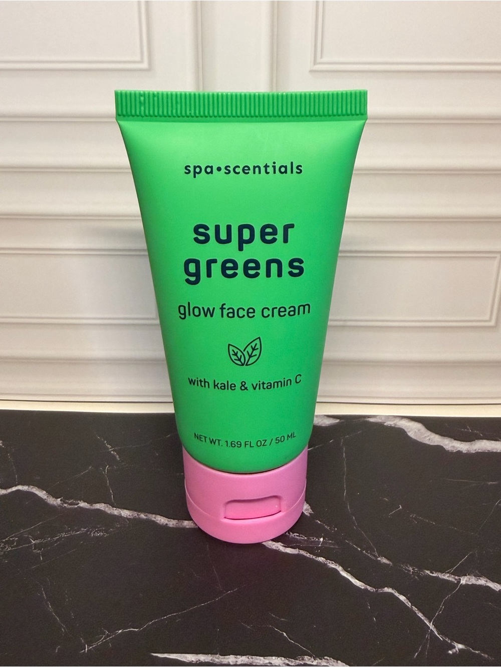 💥5/$25💥 Spa•Scentials Super Greens Glow Face Cream